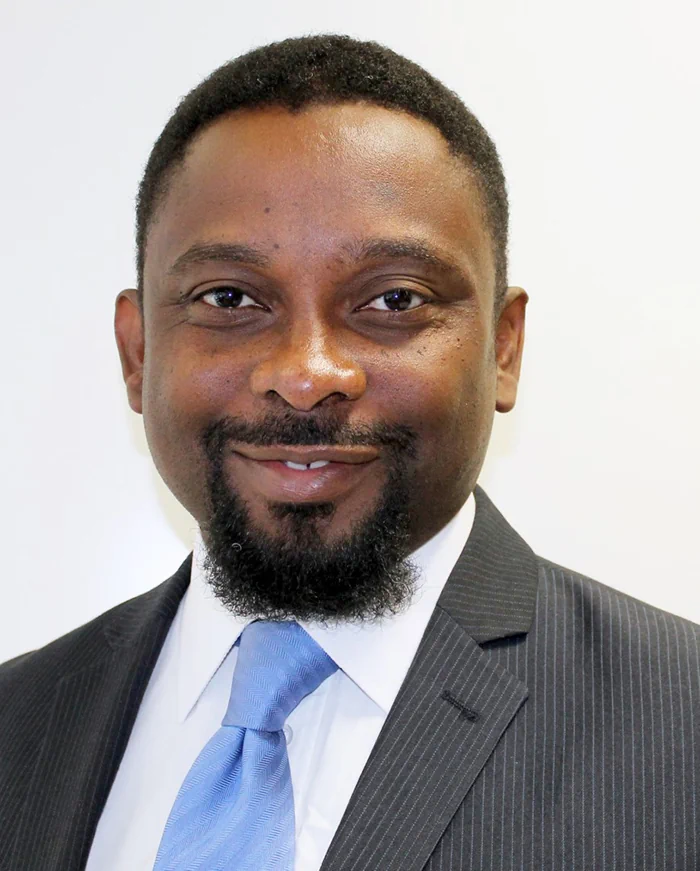 Dr Ayoola Oyinloye